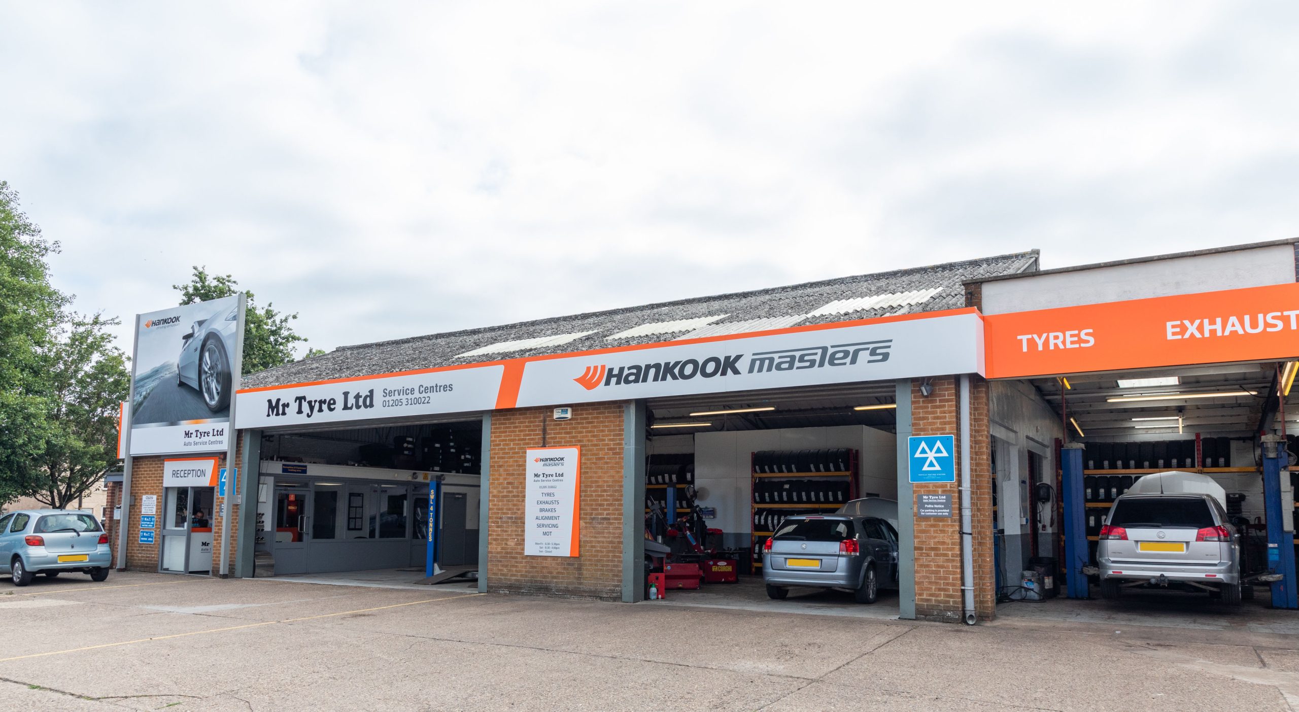 Mr Tyre Boston Tyres MOT Testing Car Servicing Exhausts