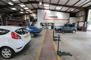 mr tyre lincoln branch