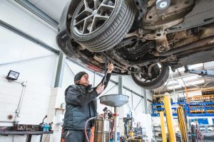 Mr Tyre Ashton-under-Lyne car servicing oil change