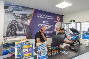 Mr Tyre Kettering autocentre interior